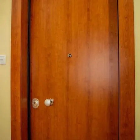 With Amenities In Kolonaki
